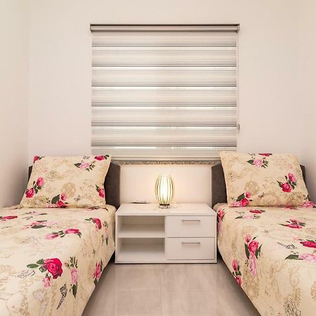 Andriano Apartment เมดูลิน ภายนอก รูปภาพ
